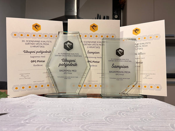 National Champions Once Again: Our Acacia Honey Wins the Golden Spoon - Ray Of Sunshine